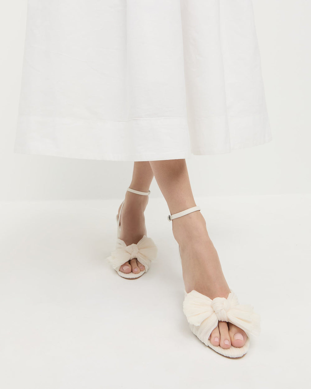 Loeffler Randall / Camellia Pearl Pleated Bow Heel