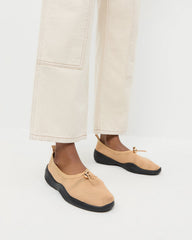 Loeffler Randall / Raina Caramel/Black Mesh Flat