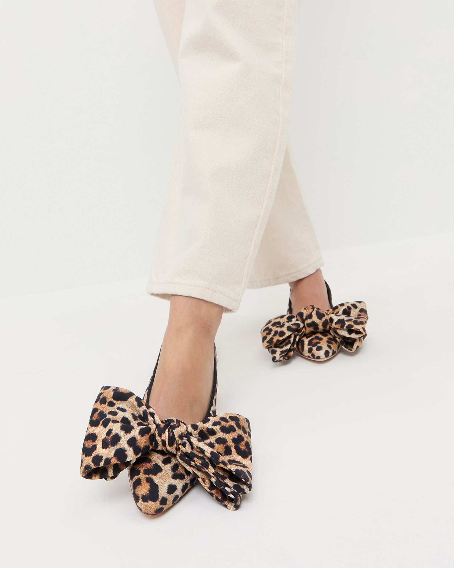 Loeffler Randall / Noa Leopard Jersey Bow Flat
